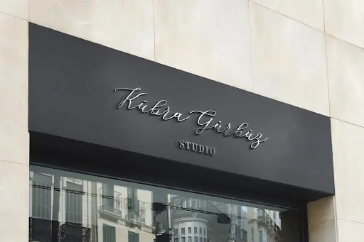 Kübra Gürbüz Make Up Studio