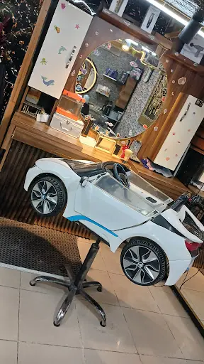KUAFÖR NİZO 4