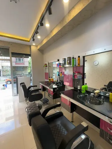 MAKAS İSTANBUL ERKEK KUAFÖRÜ 3