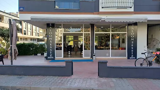 Saloon Sessiz erkek kuaförü 2