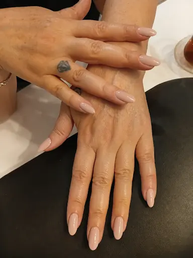 Free Kuaför Taksim | Hair & Beauty Salon