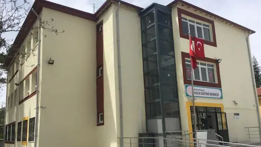 Hisarcık Etimaden Gençlik Merkezi 5