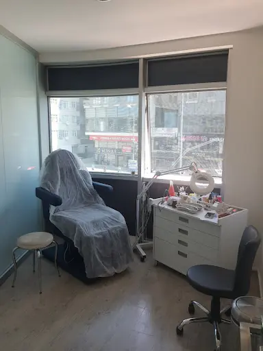 Podozone El ve Ayak Bakım Merkezi 3