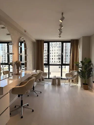 FINE Hair Makeup Studio 2