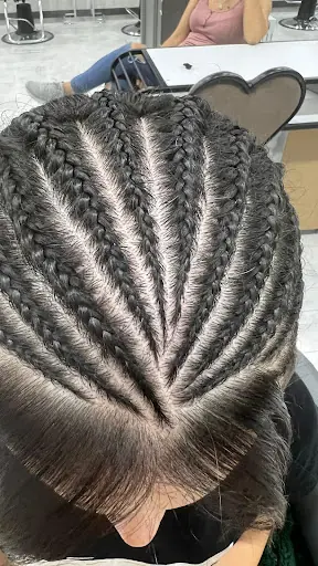 Salon Pelin 3