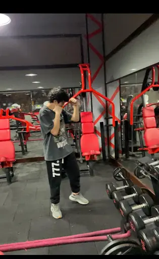 Evox Sports Premium Fitness Clup – Diğer (Güzellik), İstanbul