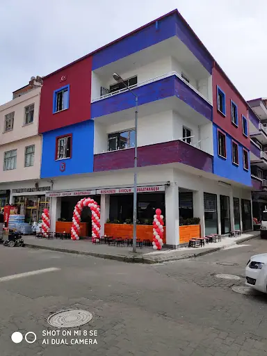 Beşikdüzü Gençlik Kıraathanesi 2