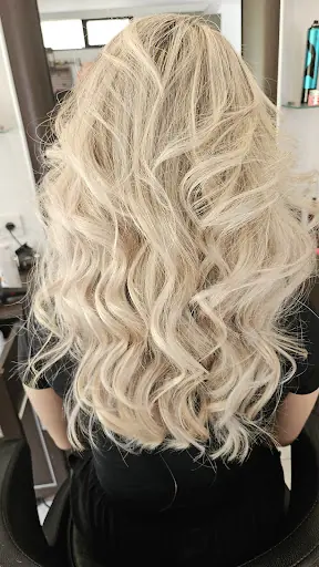 Mek Bayan Kuaförü Mahmut Erdogan Damen-und Herrenfriseur Women's and men's hairdresser