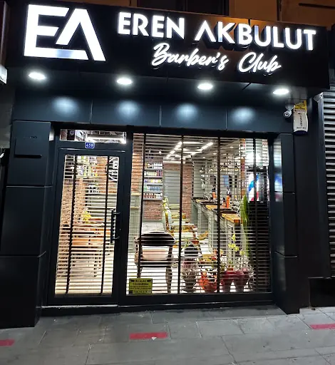Eren Akbulut Barber's club 4