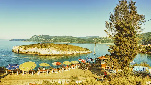 Ağlayan Ağaç Cafe 5