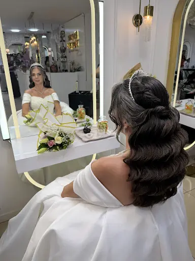 Bahar Yazıcıer Hair & Make-up Studio