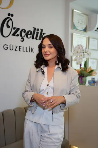Büşra Özçelik Makeup & Güzellik Salonu