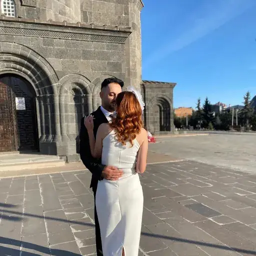 Kars Salon Sakine Kuaför &Güzellik Salonu 4