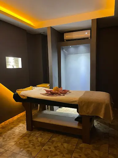 Moon SPA 2