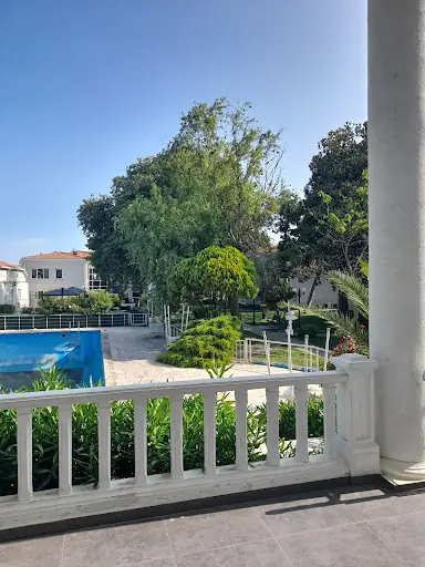 Defne Bakımevi