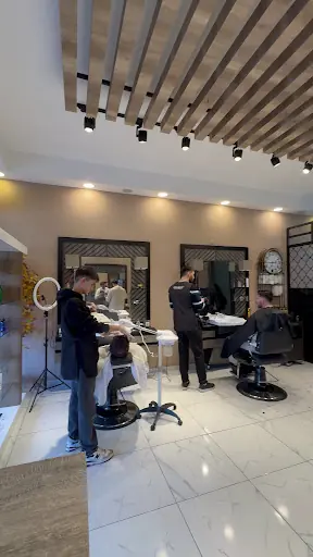 Selman Bozkurt Hair Business 3