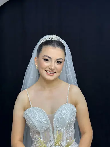 Mert YILDIRIMTÜRK 𝐇𝐀𝐈̇𝐑&𝐁𝐄𝐀𝐔𝐓𝐘 4