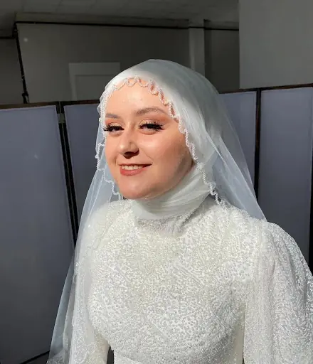 Ebrarbeautyhouse