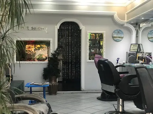 Elit Erkek Kuaför Salonu 4