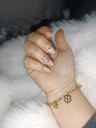 Banu Kaya Beauty