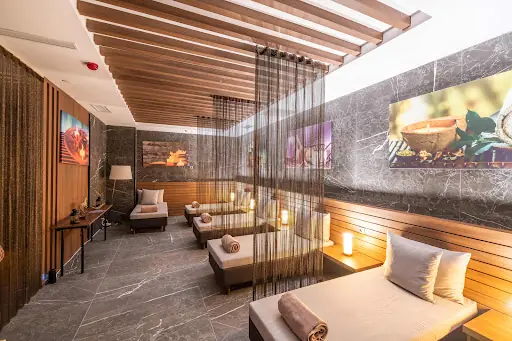 Adesso Spa