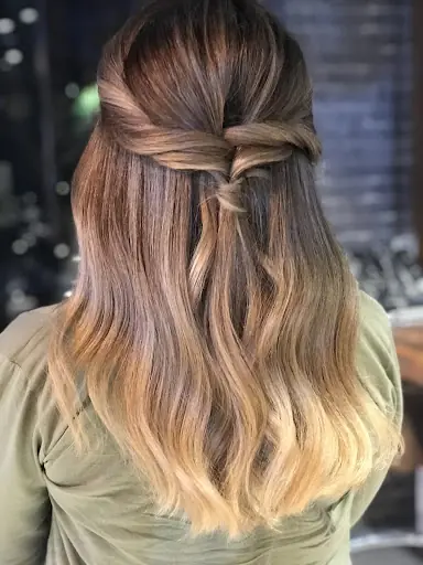 Hair Texas / Kişisel Güzellik ve Saç Bakım Hizmetleri 3