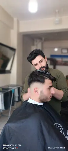 Nur Erkek kuaför salonu 3