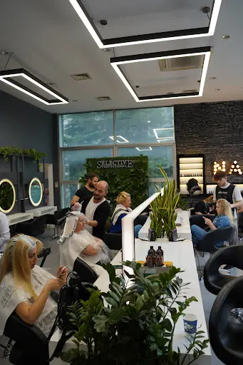 EWA SALON