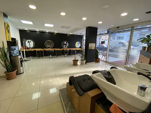 Art Kuaför Güzellik Salonu 4