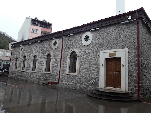 Merkez Eren Cami