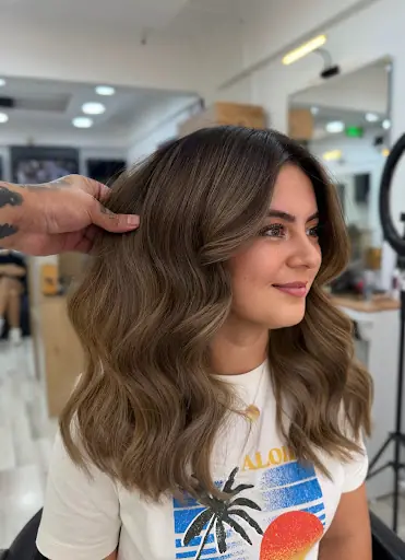 Kuaför Gümüşlü Saçlar | Boya & Ombre | Saç Kesimi | Keratin Bakım | Güzellik Salonu