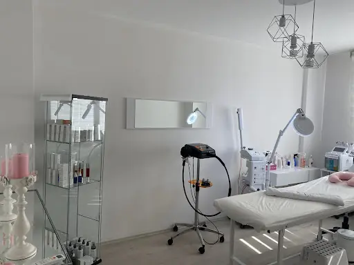 P&F Beauty Time Estetik ve Güzellik 3