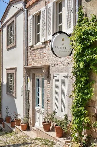 Stone Hill Hotel 4