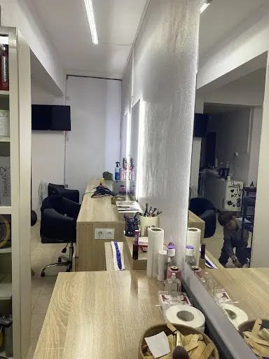ESRA SEÇEN KADIN KUAFÖRÜ 4