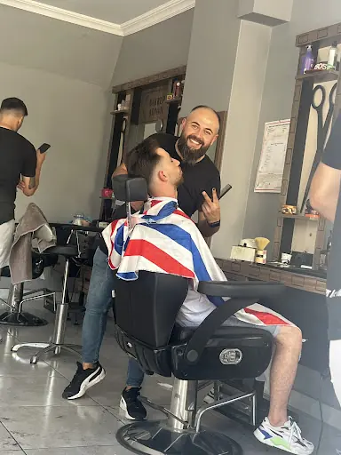 Kuaför Adnan Çayırova 3