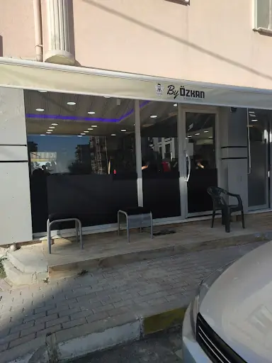 By Özkan Erkek Kuaförü – Berber, Silivri, İstanbul (4. fotoğraf)
