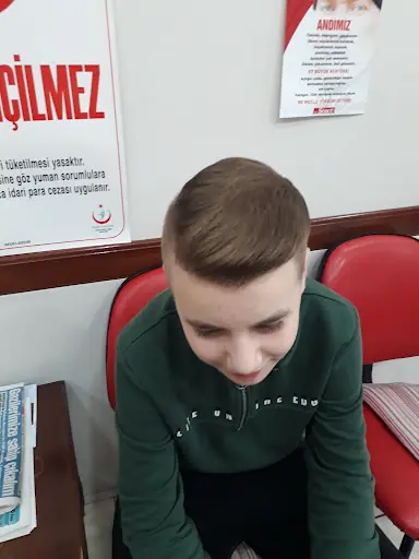 ERKEK KUAFÖRÜ HASAN 4