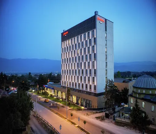 Karpalas City Hotel & Spa
