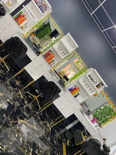Emine Koçal Güzellik Salonu 2
