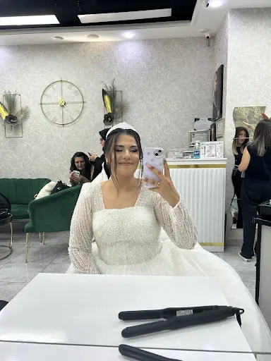 AlperBenli Saç Tasarım & Makeup Studio 3