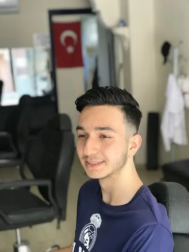 TANER ERKEK KUAFÖRÜ 4