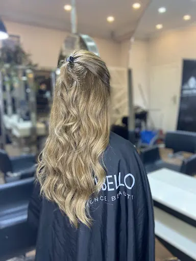 Bayan Saloon Emre Yildirim Kartal 3