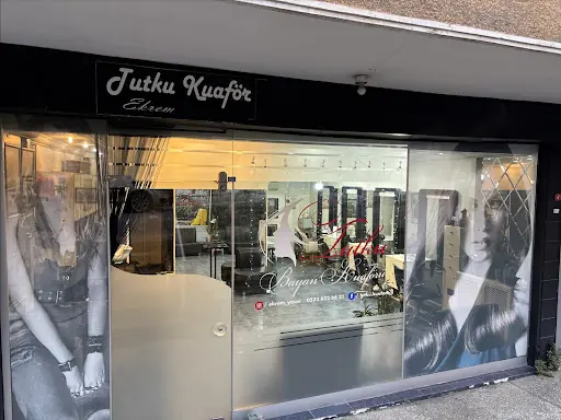 Tutku Kuaför Ekrem yaşar
