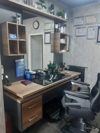 Büyükçekmece Mimaroba Class erkek kuaförü 2