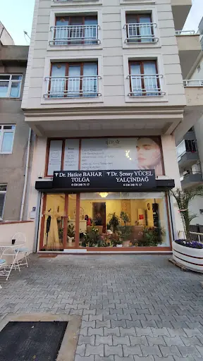 Dr. Hatice Tolga & Dr. Şenay Yalçındağ 4