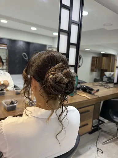 Eskişehir bayan kuaförü Pakize Polat