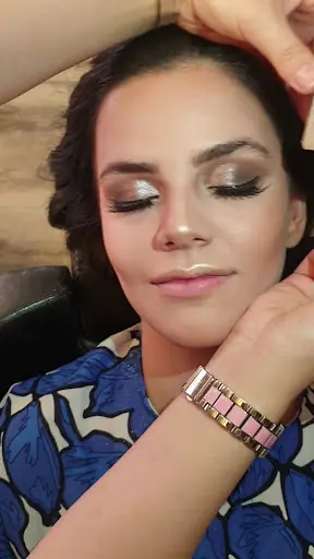 Sevim Gold Mirror Saç Türban Makyaj 3