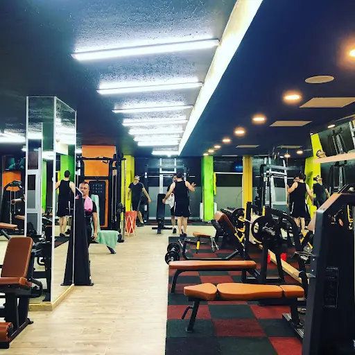 ÖZ GYM SPA MERKEZİ 2