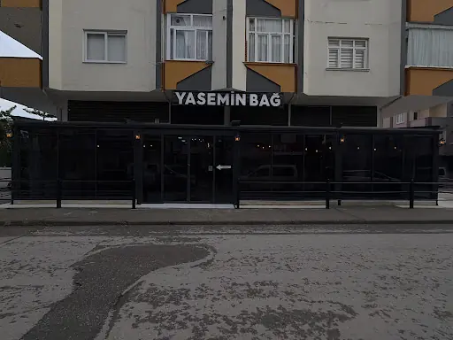Yasemin Bağ Make Up Studio 2