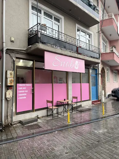 Snob Nail Art & Protez Tırnak 2